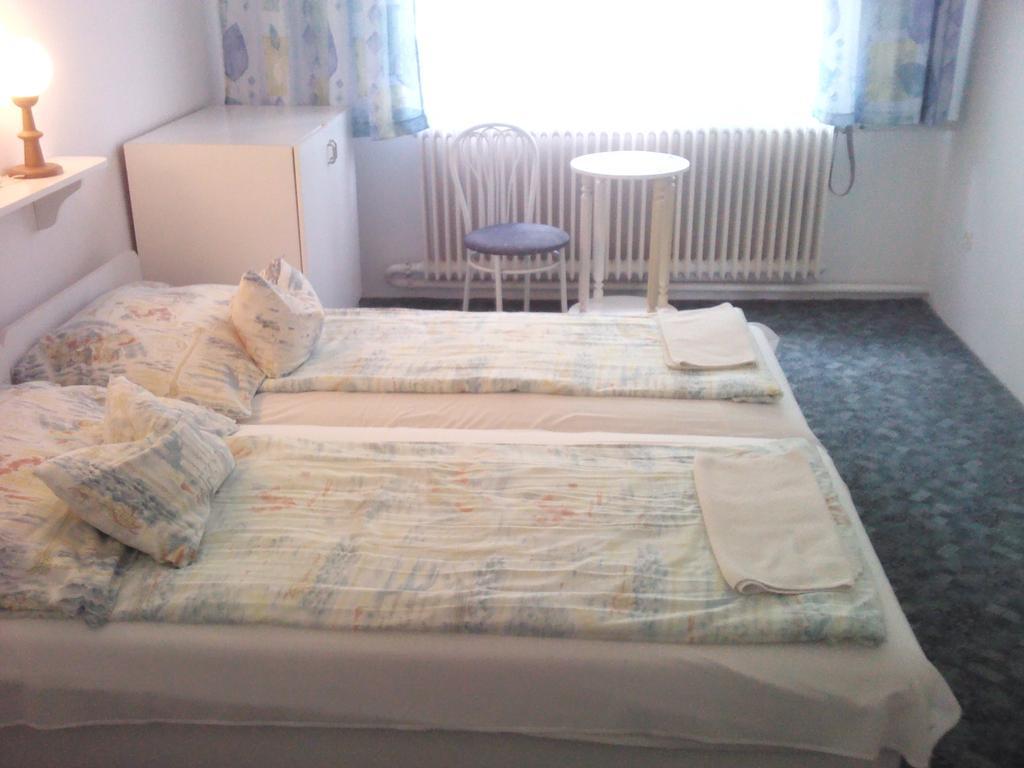 Napfeny Apartment Keszthely Ruang foto